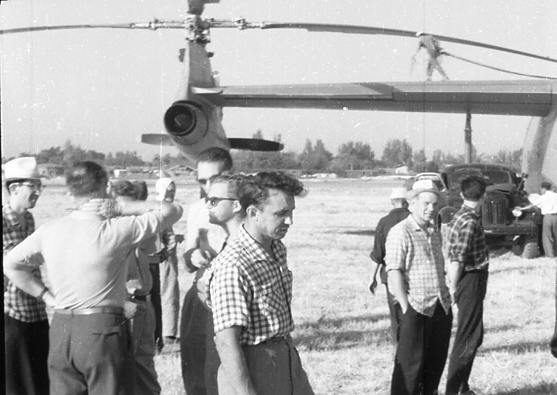 EXCLUSIVE FIRST PUBLICATION: Ka-22 Vintokryl crew waiting for final refueling before fatal flight Tashkent 1962 - last moments from Vadym Nikolaiev personal archive