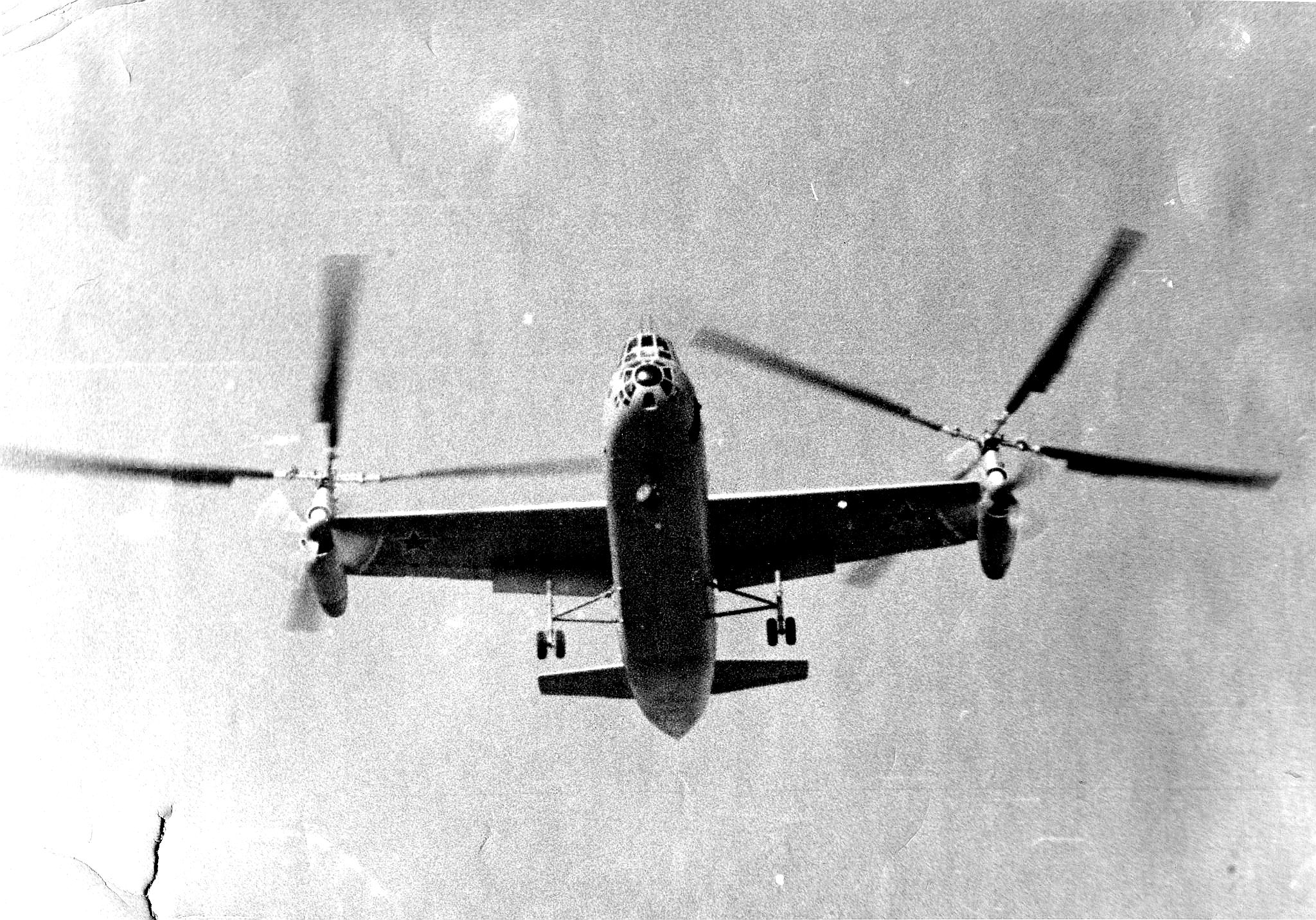WORLD EXCLUSIVE FIRST PUBLICATION: Ka-22 Vintokryl test flight from Vadym Nikolaiev personal archive - rare aerial photo never published before Soviet convertiplane 1962