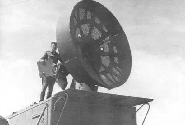 Kama-A radar antenna system for space rocket carrier tracking and measurement