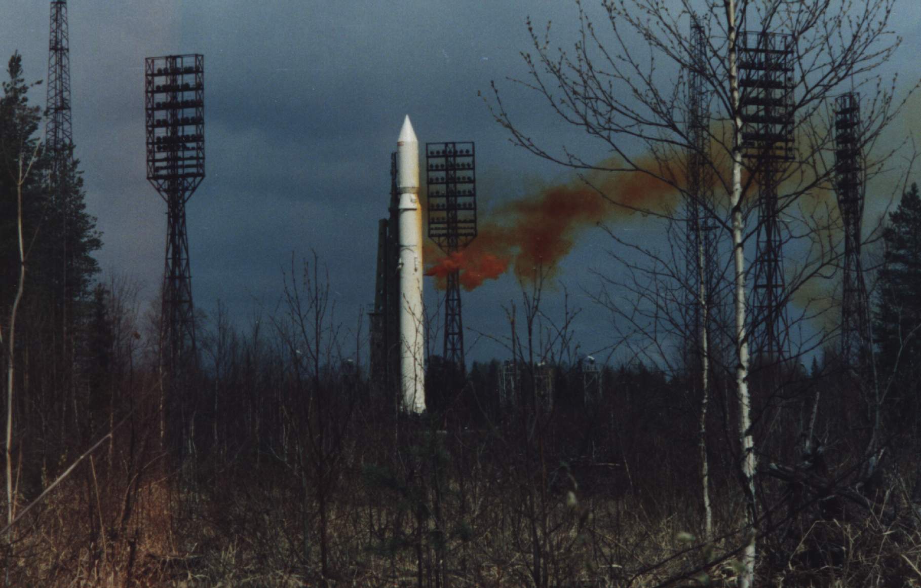 Tsiklon rocket launch vehicle for satellite deployment